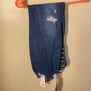 SIZE 5  Brand new Celebrity Pink